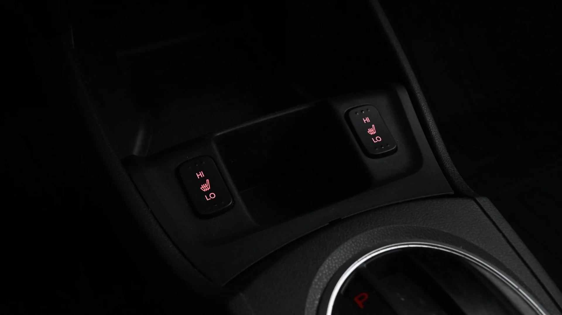 Car Image - 4nYXwUVLFFMrEsMtEP2RGp