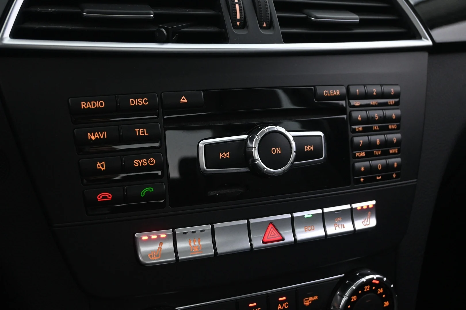 Car Image - 5Bjolkw99wUUYbekY0syEm