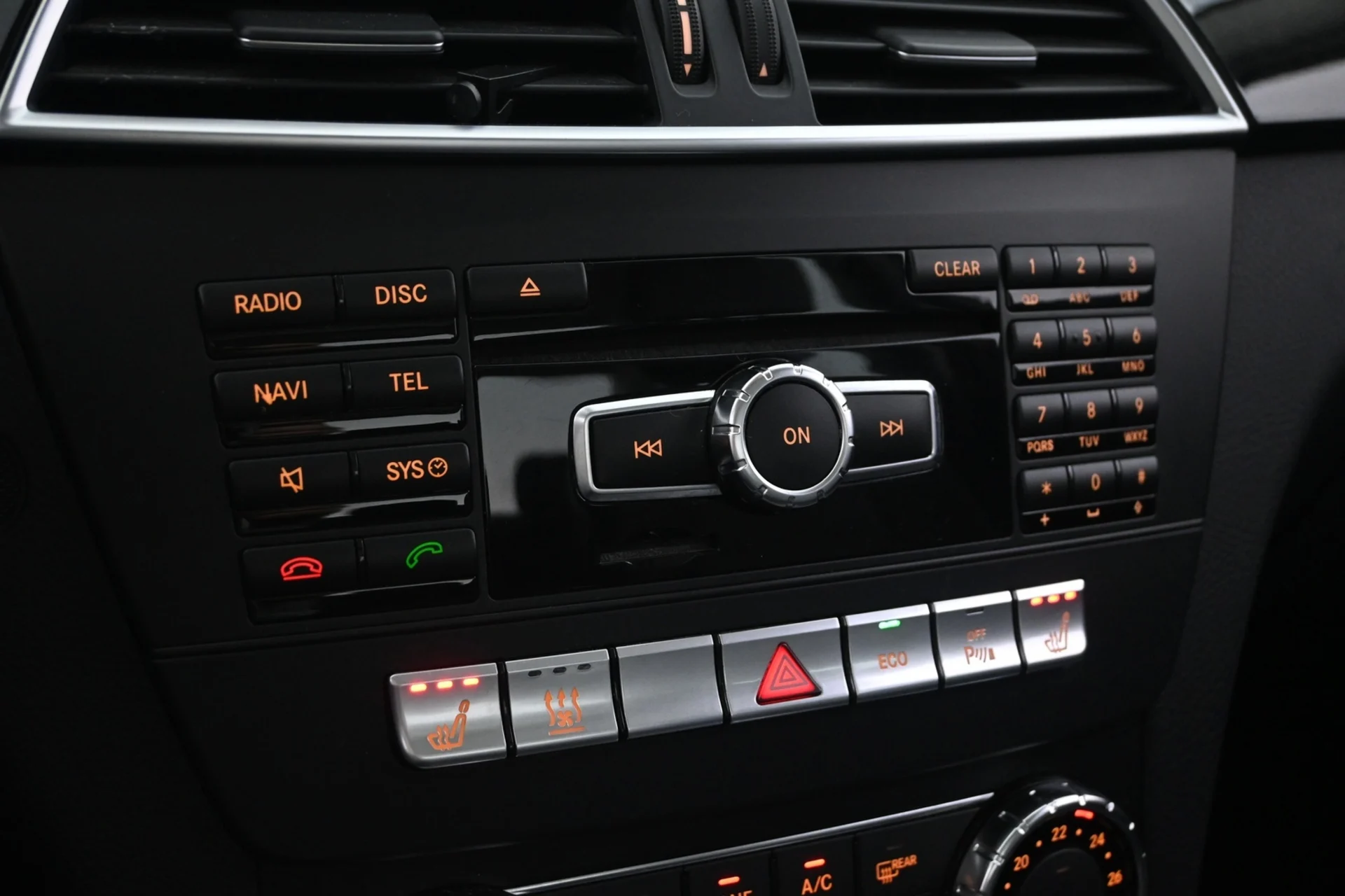 Car Image - 5Bjolkw99wUUYbekY0syEm