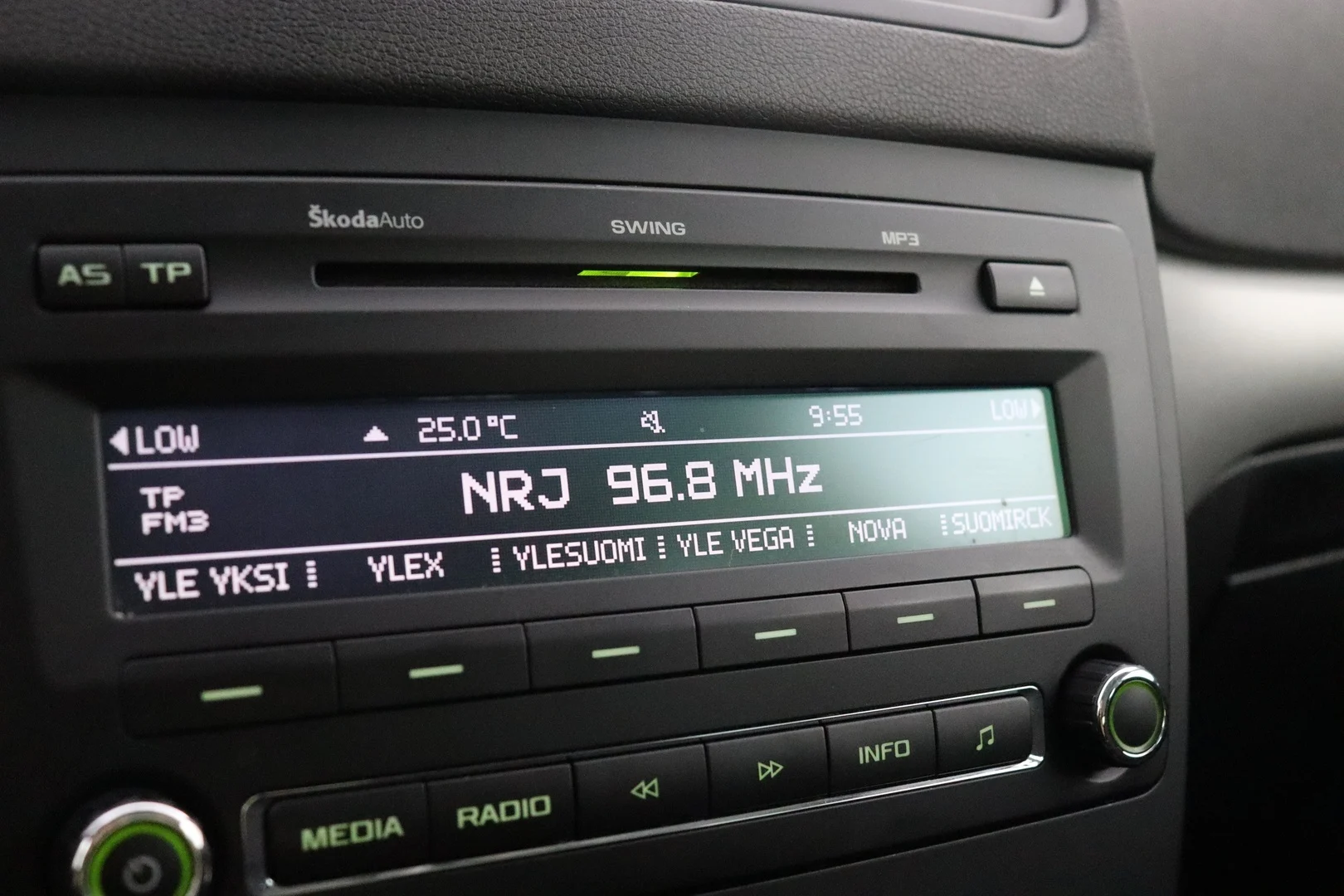 Car Image - 45GSfNC5e352kwKOWXE202