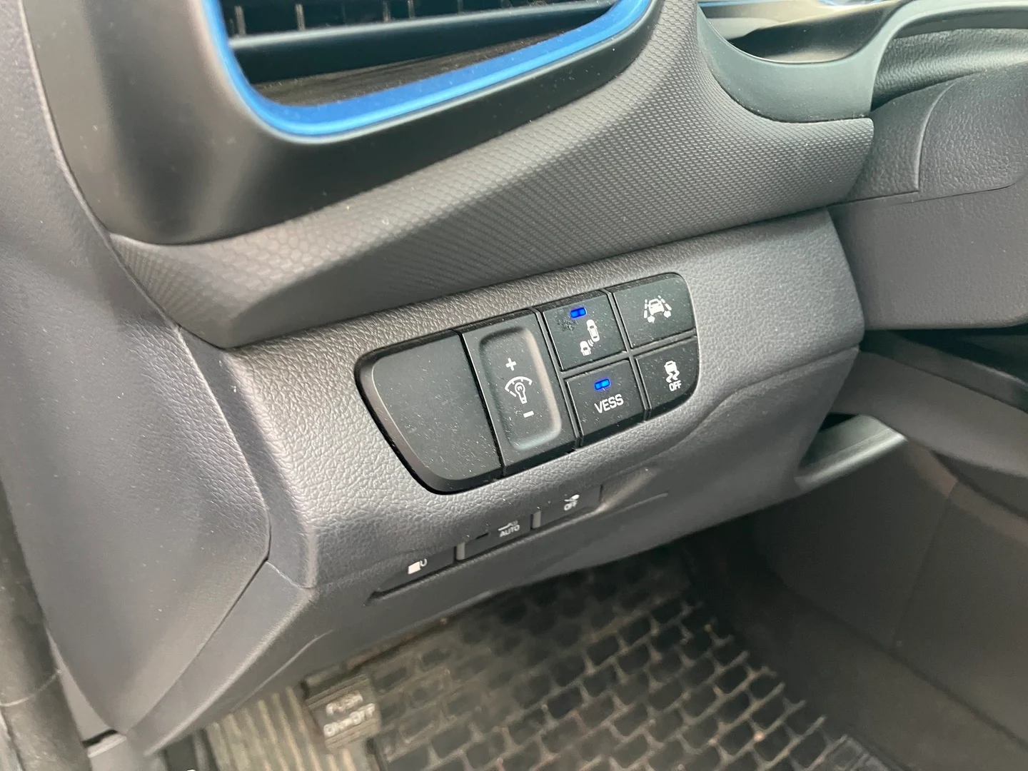 Car Image - 43lOlxZO4PZCwmN3pY4bYZ