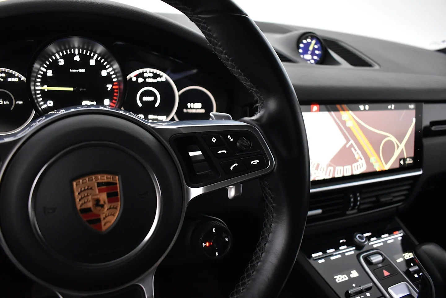 Car Image - OFViQaBzb7KNjGehXVQHg