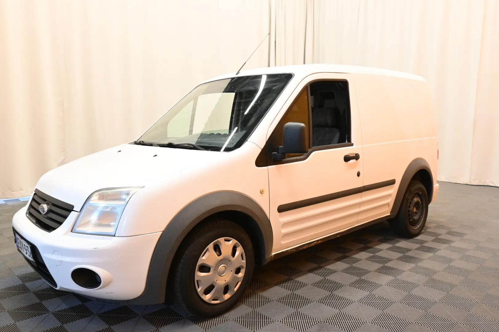 Car Image - 57NhcbujiIYekWr3r7UvJ7