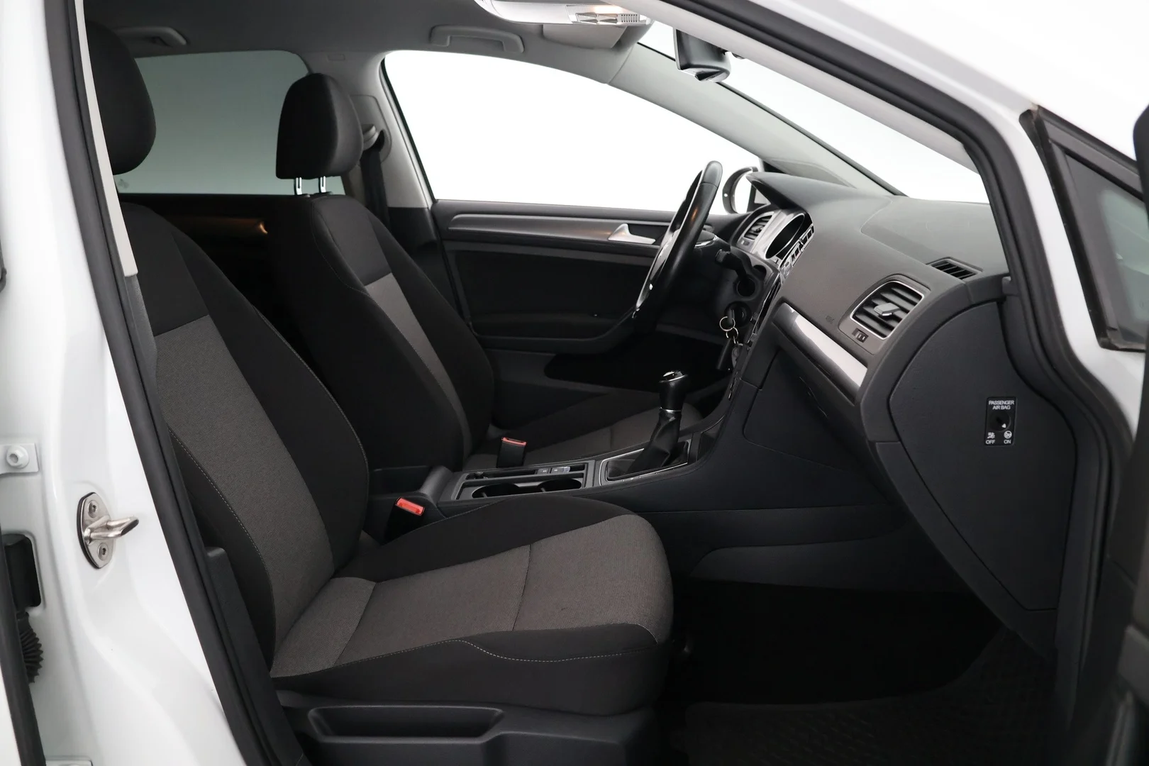 Car Image - 62QV5Zrvop6xc80x4ADTMF