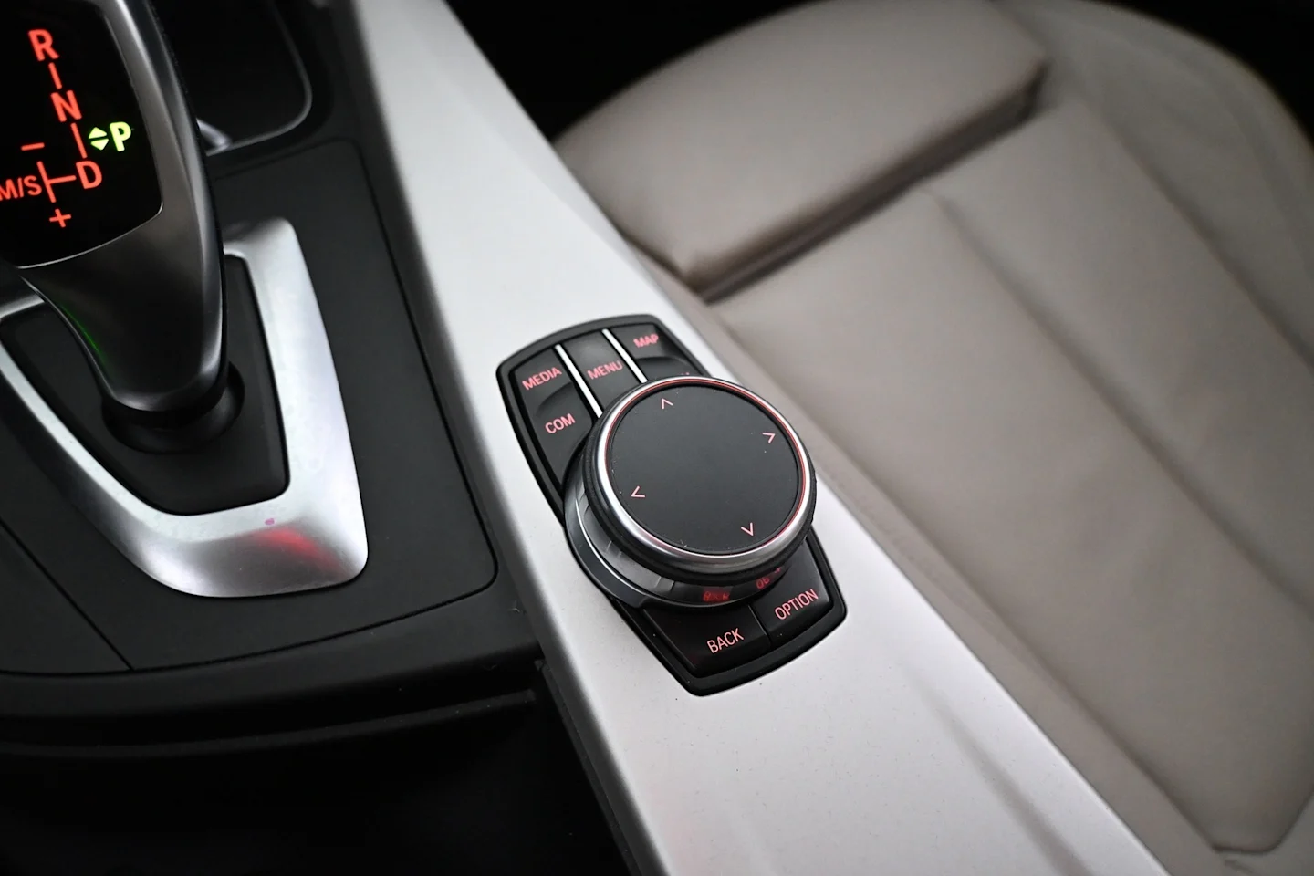 Car Image - 6Ugi4C9lAE0RQVJORymRhB
