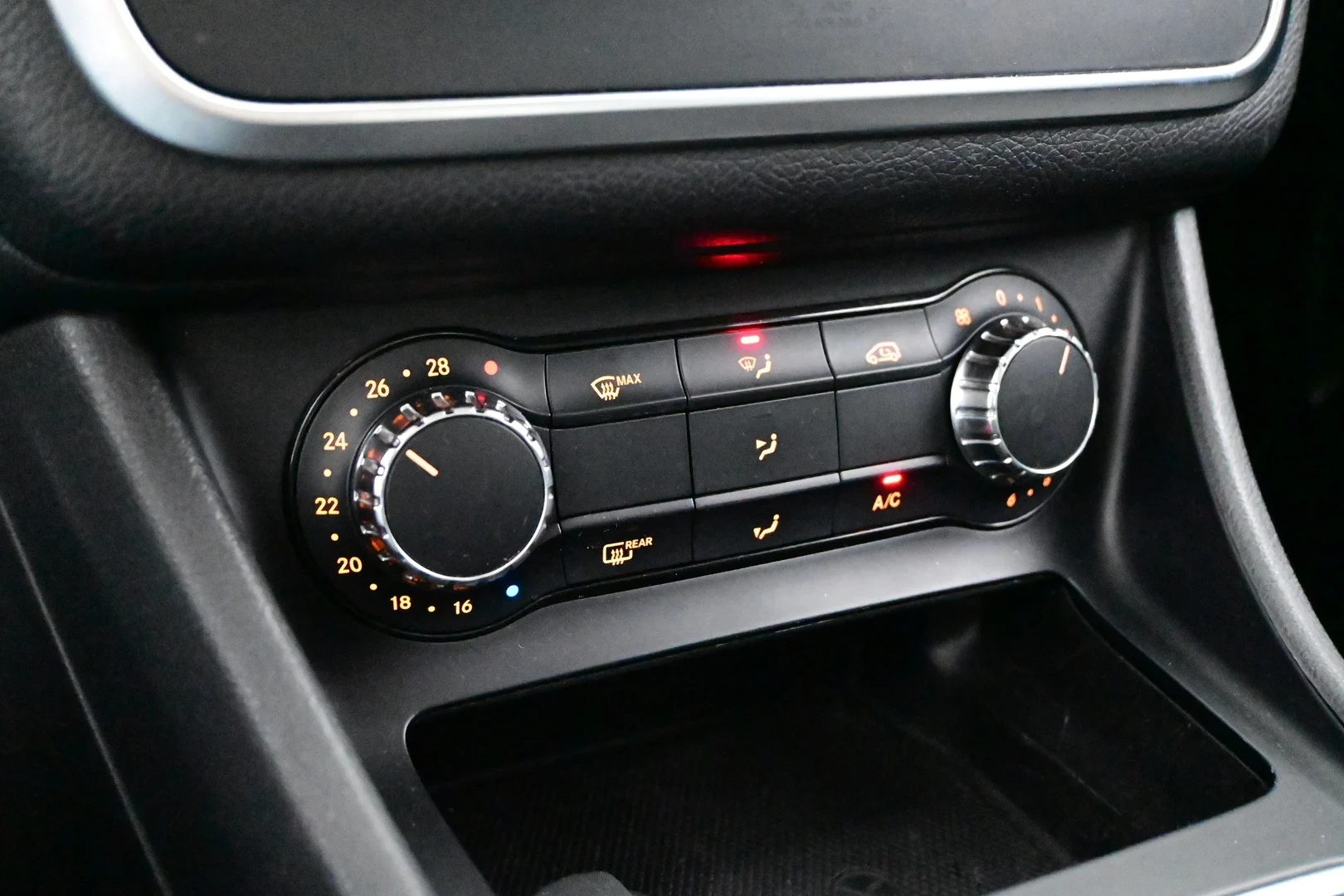 Car Image - 3gS2FjpkUq4XN7LoFjdlvi
