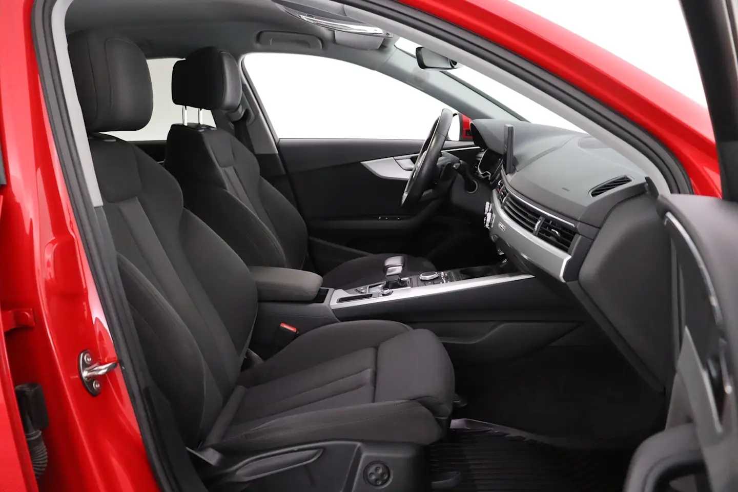 Car Image - 1ridlqFS4TNnUPkpBYDazt