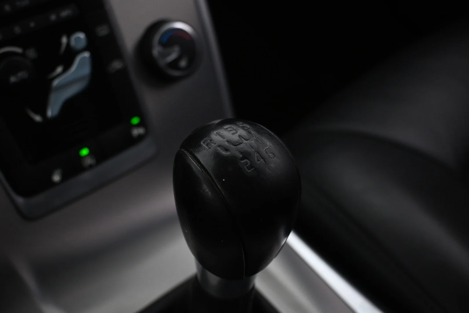 Car Image - 2G17vLAM7RUHD8Sxkzo7mD