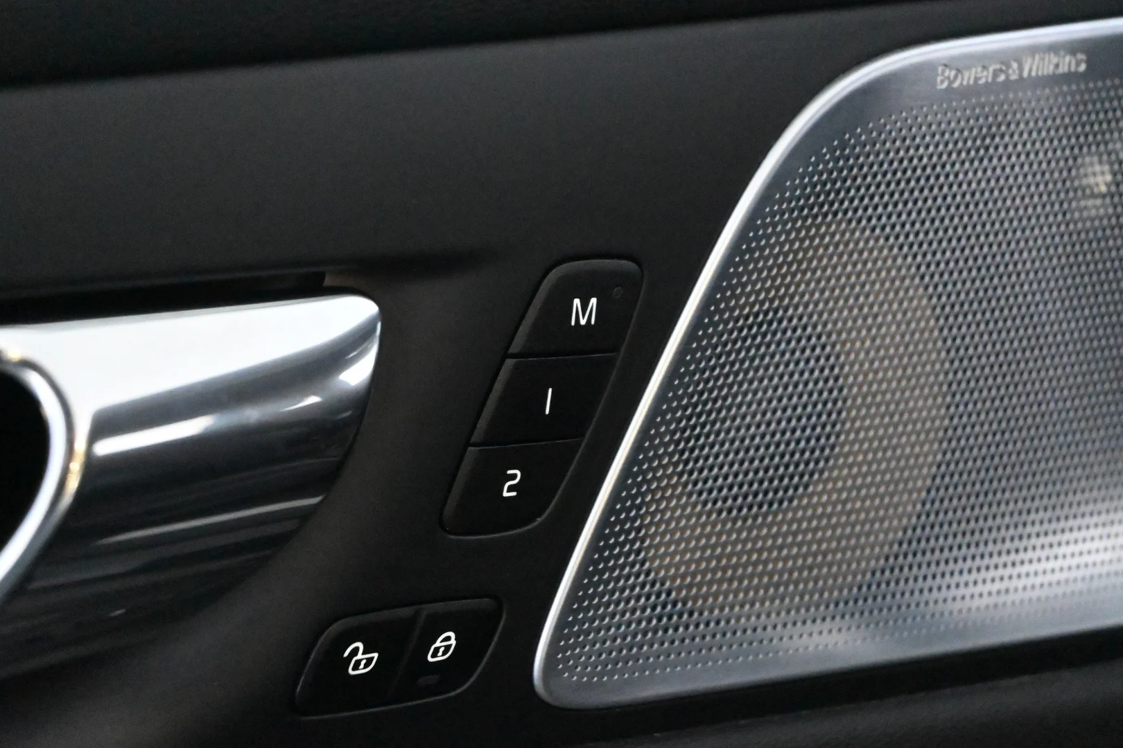 Car Image - 1nj0vyFn7yaAZnQgnUIYsQ