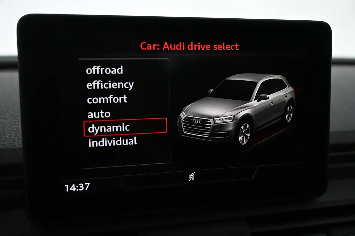 Car Image - 5XfgLplBDvUcwVub8q5bJD