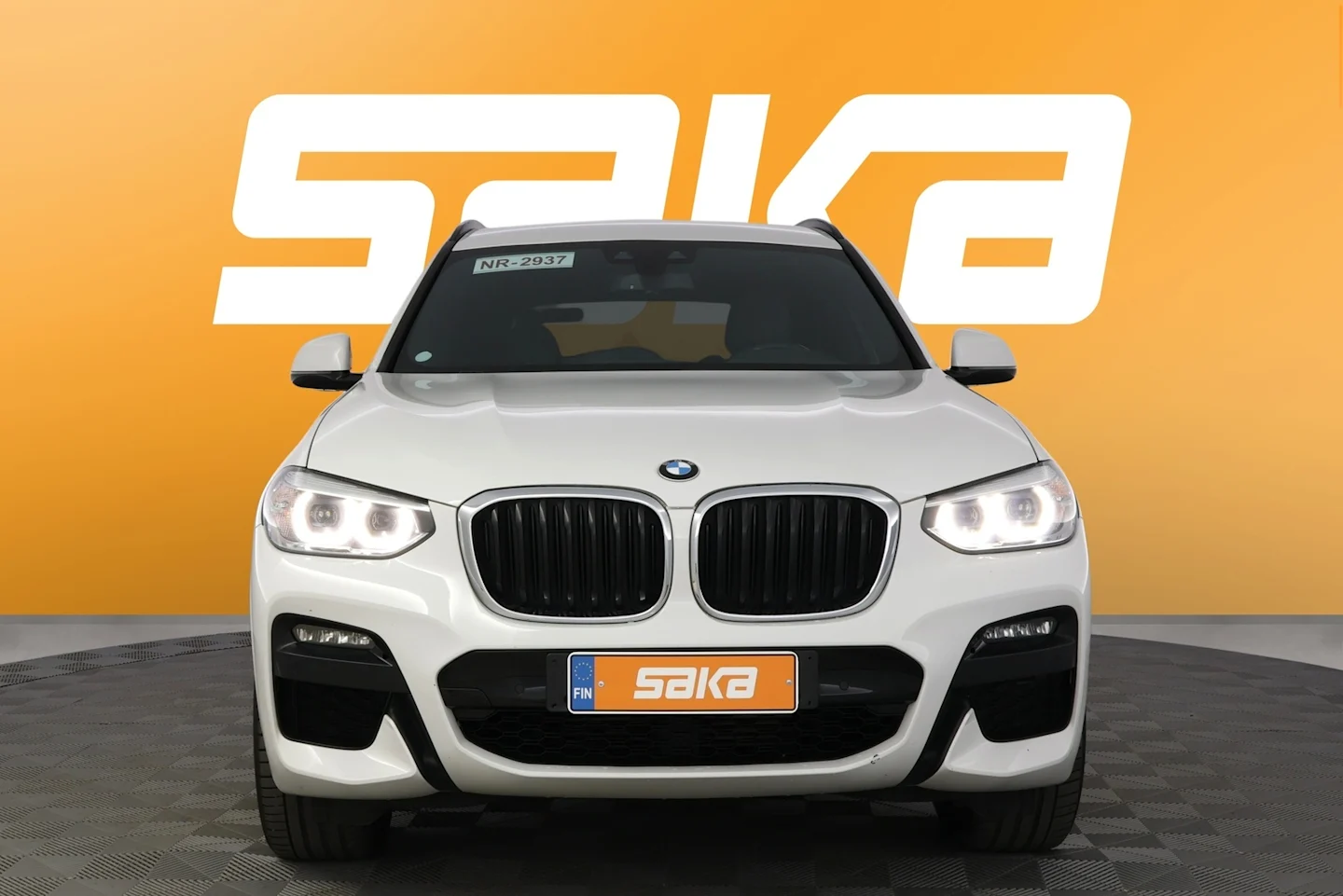 Car Image - 3v7Ro4vZtNZbV4eFfTMxqV