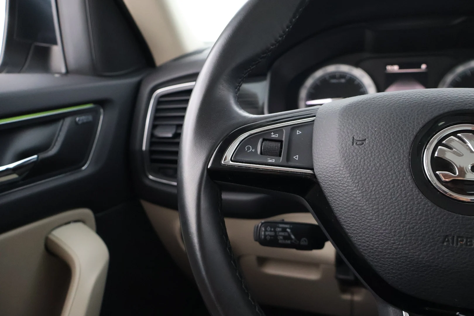 Car Image - XPS1i8zG5o9LzlfuDNN4I