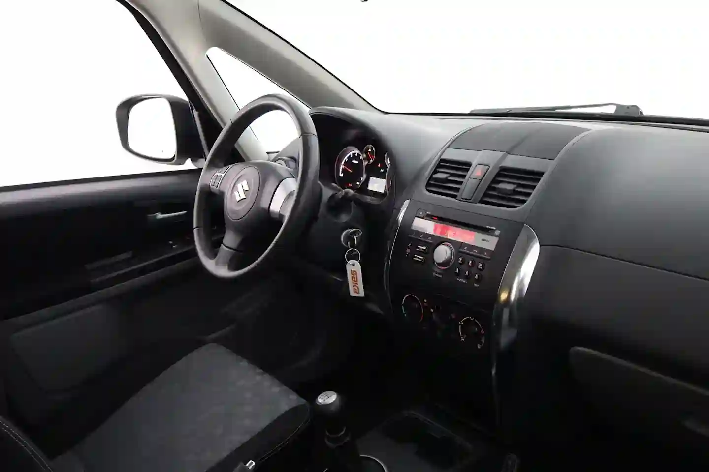 Car Image - 5Bx9cVS9mZVA4Igp0VQuOG