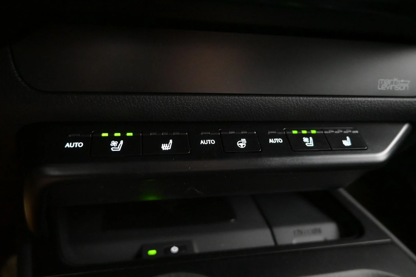 Car Image - 7E88gJ8UglYP0TOGRHNdYK