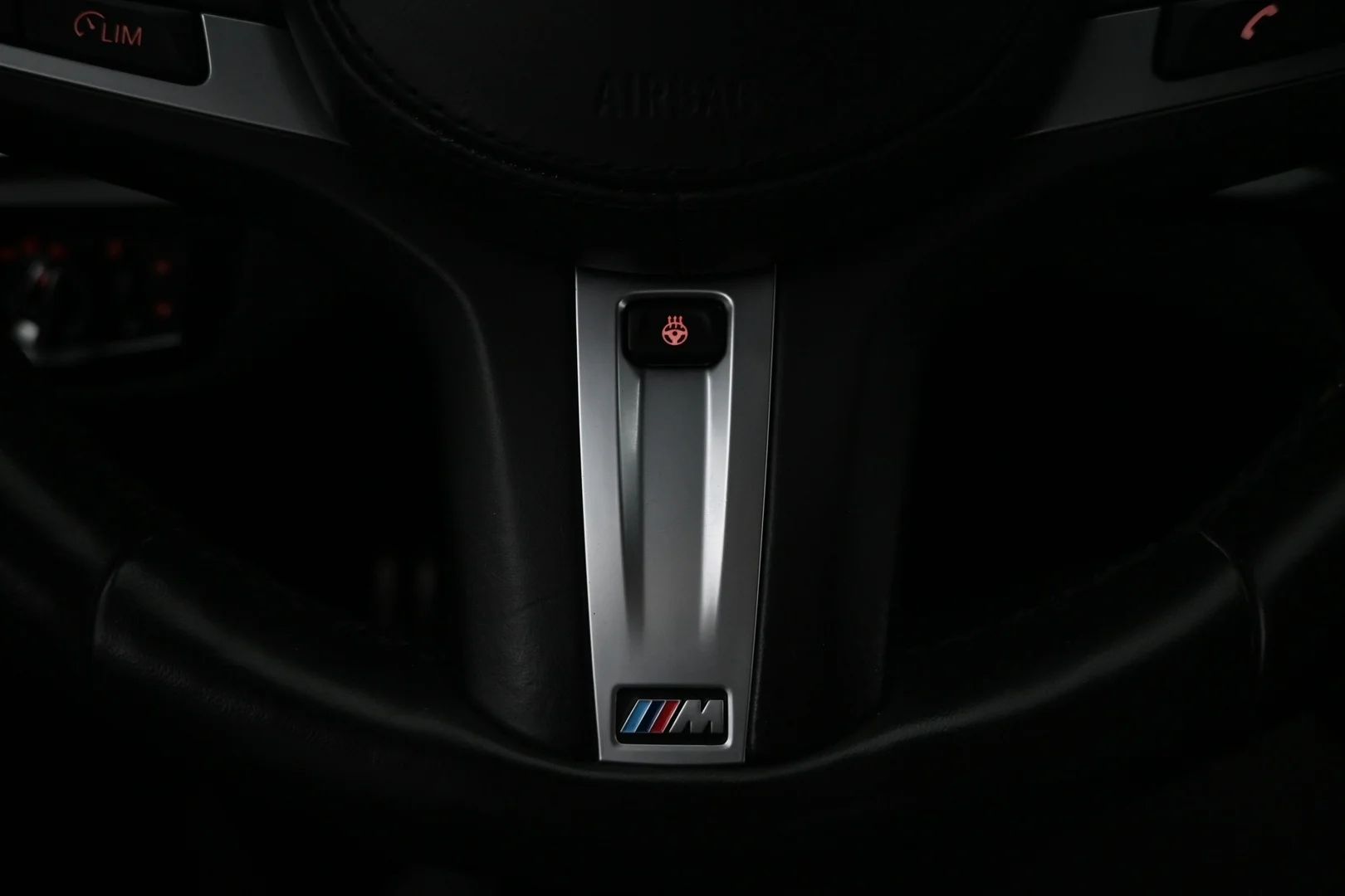 Car Image - 4N8UIuTFQiMgfUQWyE8DDJ