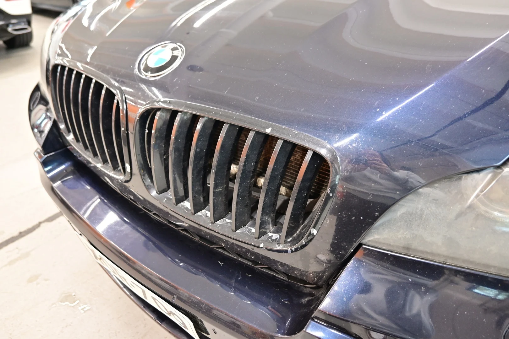 Car Image - 4SuMcyruJ4dh7d4pxATRES