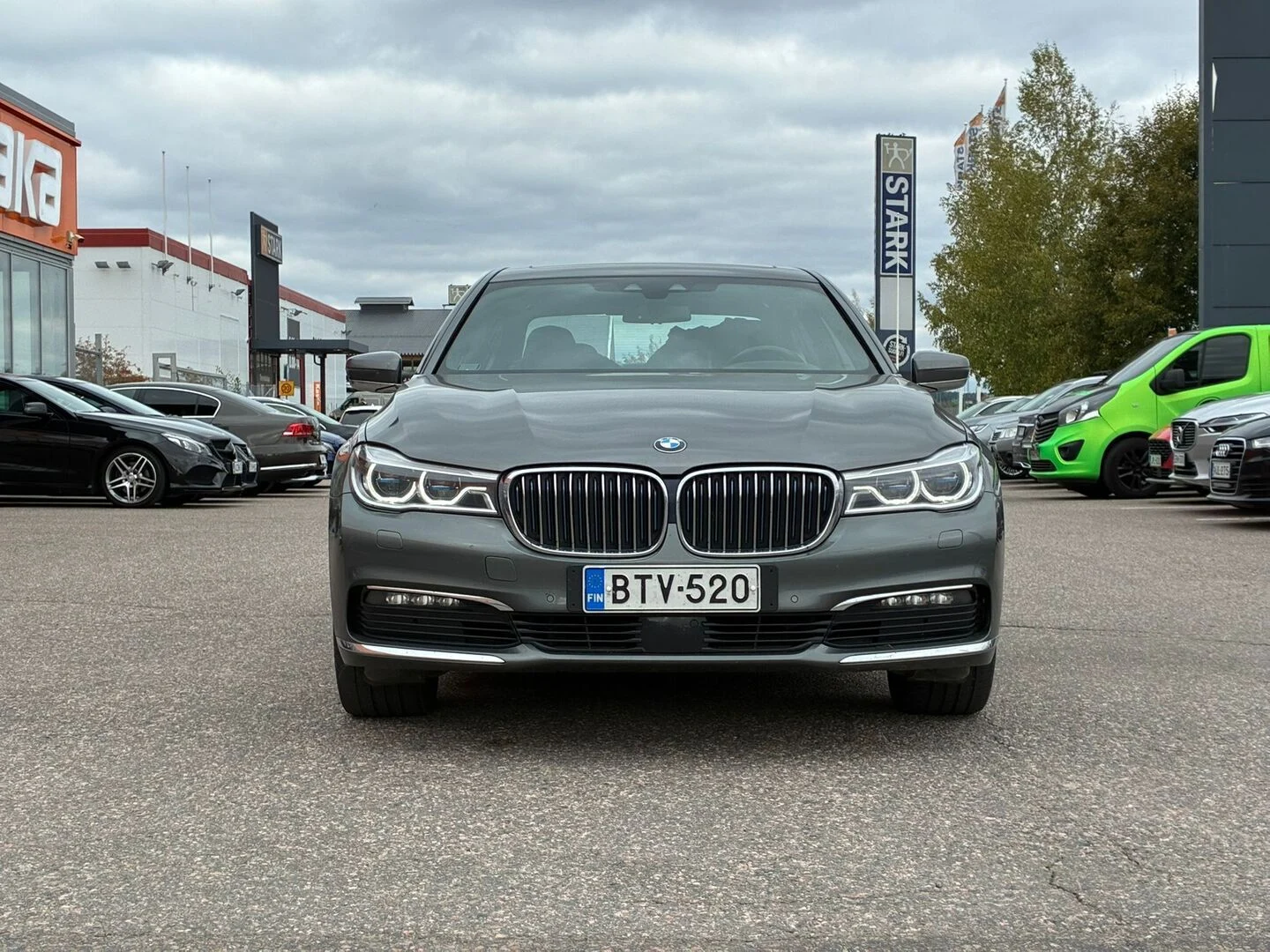 Car Image - j9Z7CkXB7NyAvDBELgFAs