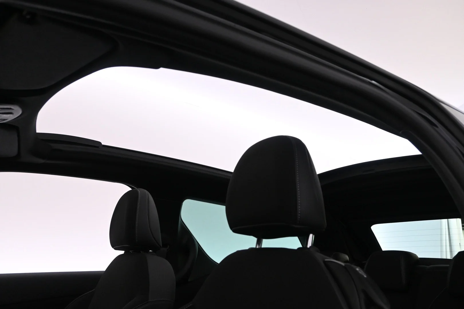 Car Image - xqlHiyB3ajRM6RiQARzM0