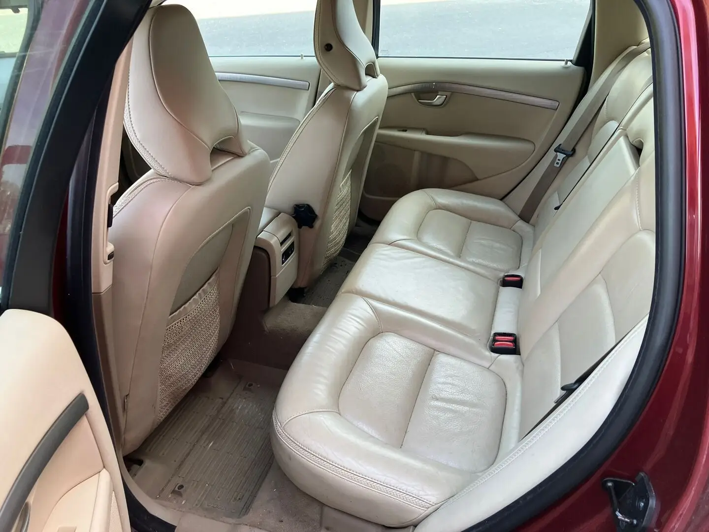 Car Image - 5UavphVLD5vmnJ0GHkW1eb