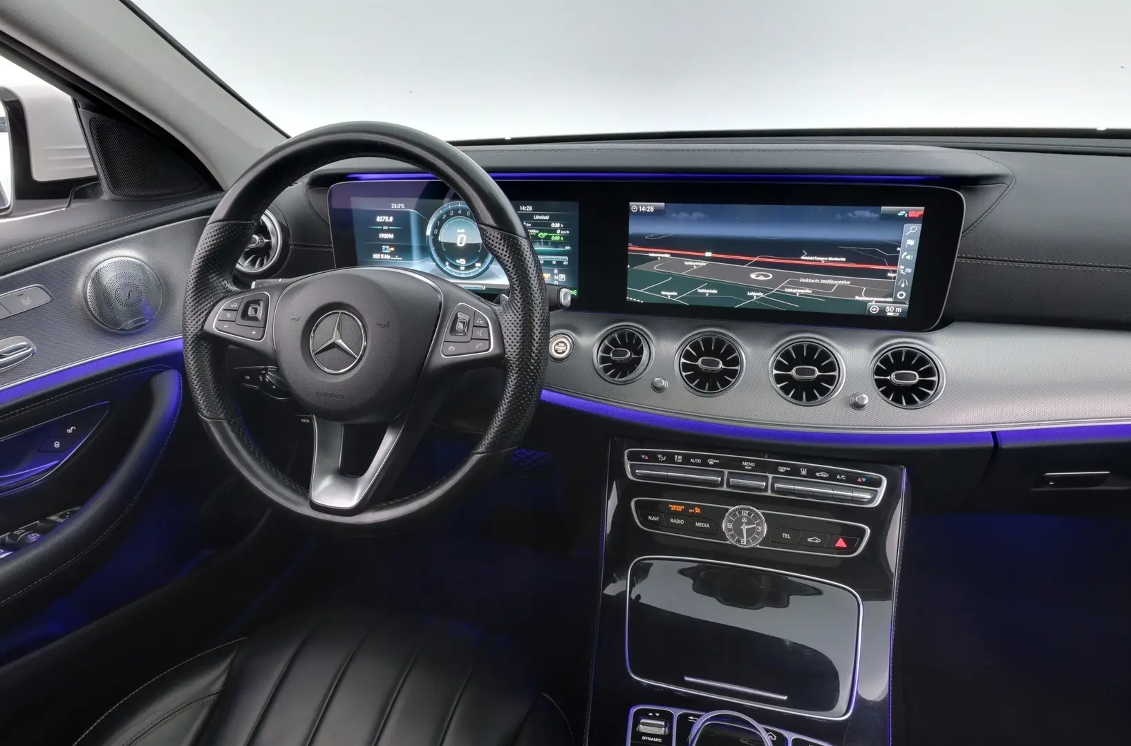 Car Image - 4N6BhU8ahzxI09MTIzBx4S
