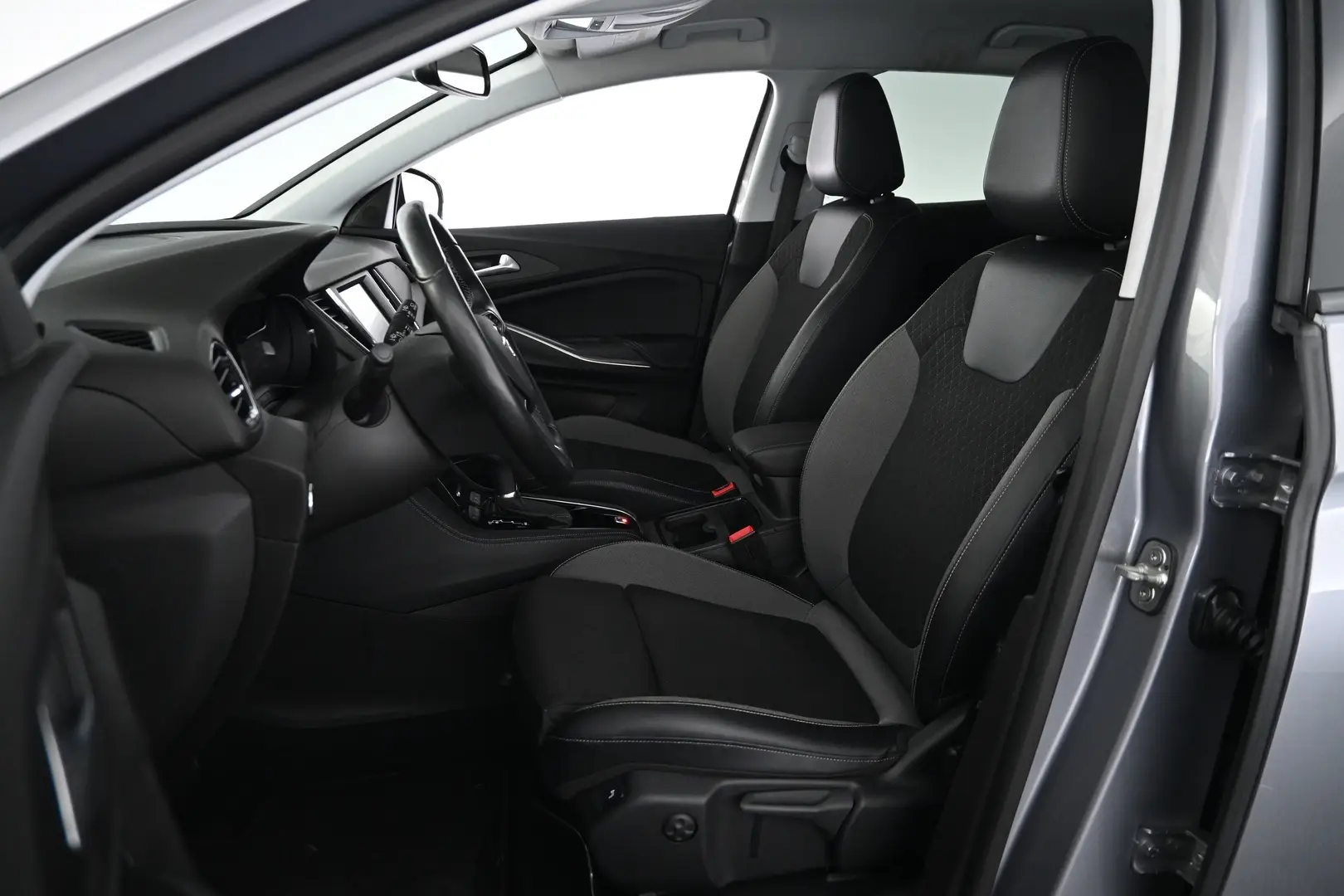 Car Image - 3XTe5u854KaV1hoi4eLIH