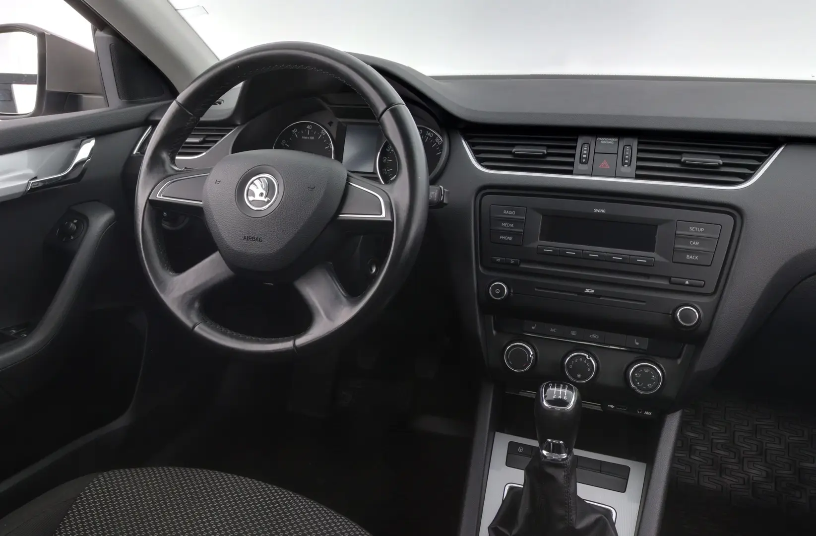 Car Image - 6yMxWjX03Laa2pMuPRhQwv