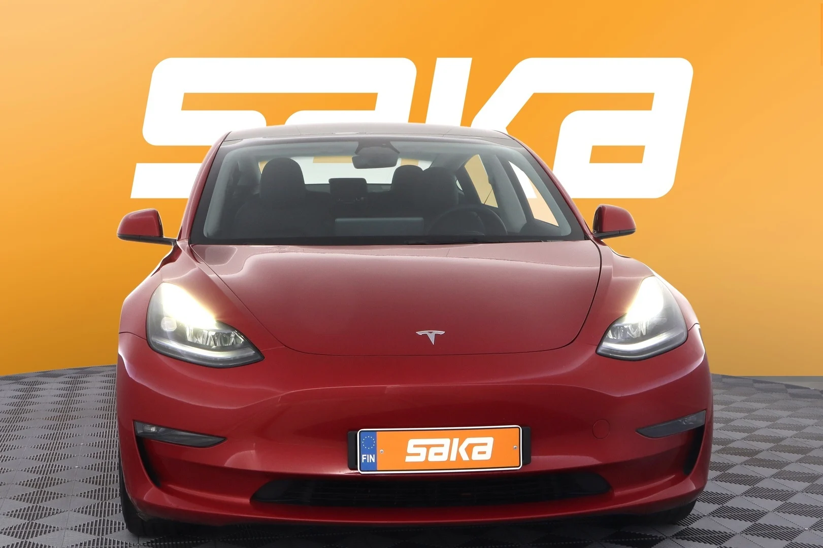 Car Image - 2c3A2yztsy4cCuXi5v33r8