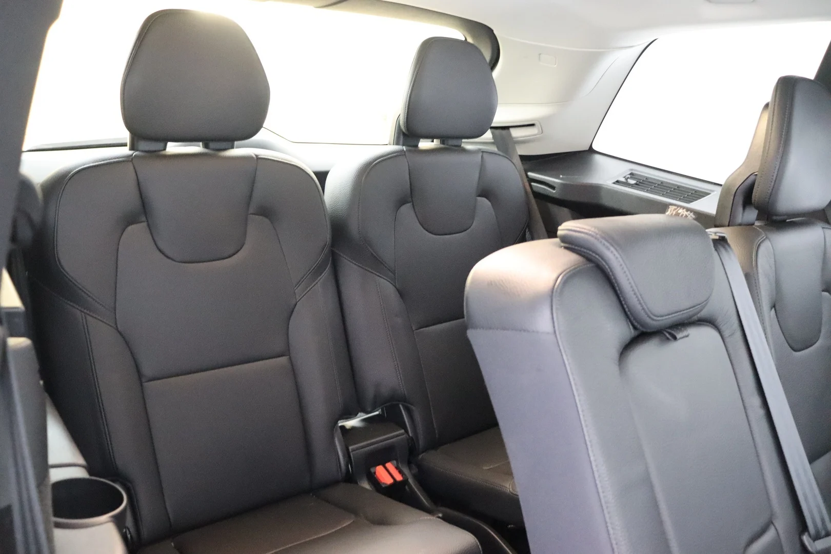 Car Image - 2MBbTSDhgg1PyLUQXcRg6E
