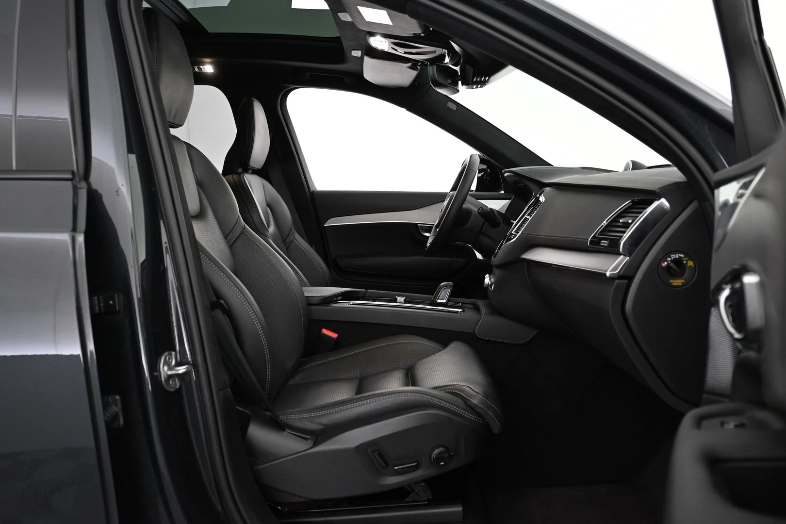 Car Image - ItALYdJP7EZOMWlFakrZF