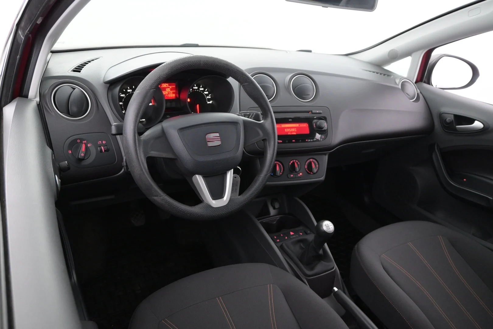 Car Image - 21EBknzjg5CsjNEyn8F7nw