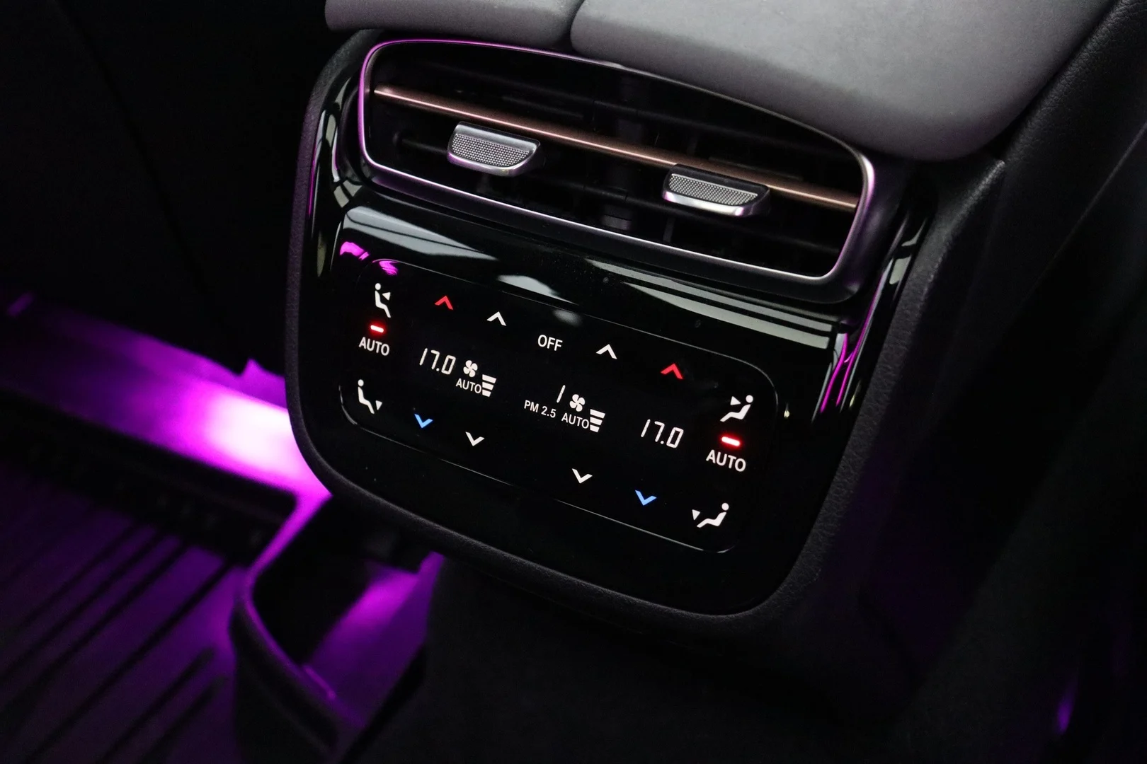Car Image - 70bX6ItQLHYBO6BdpSjqPW