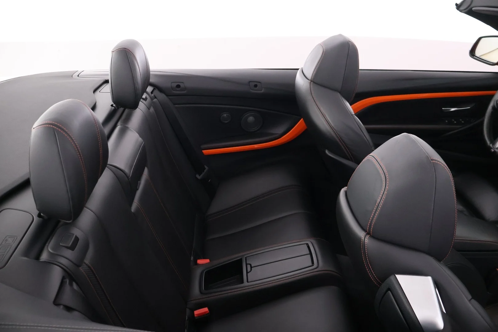 Car Image - 5iIZqgsZ1fFSkLVGbjc4E7