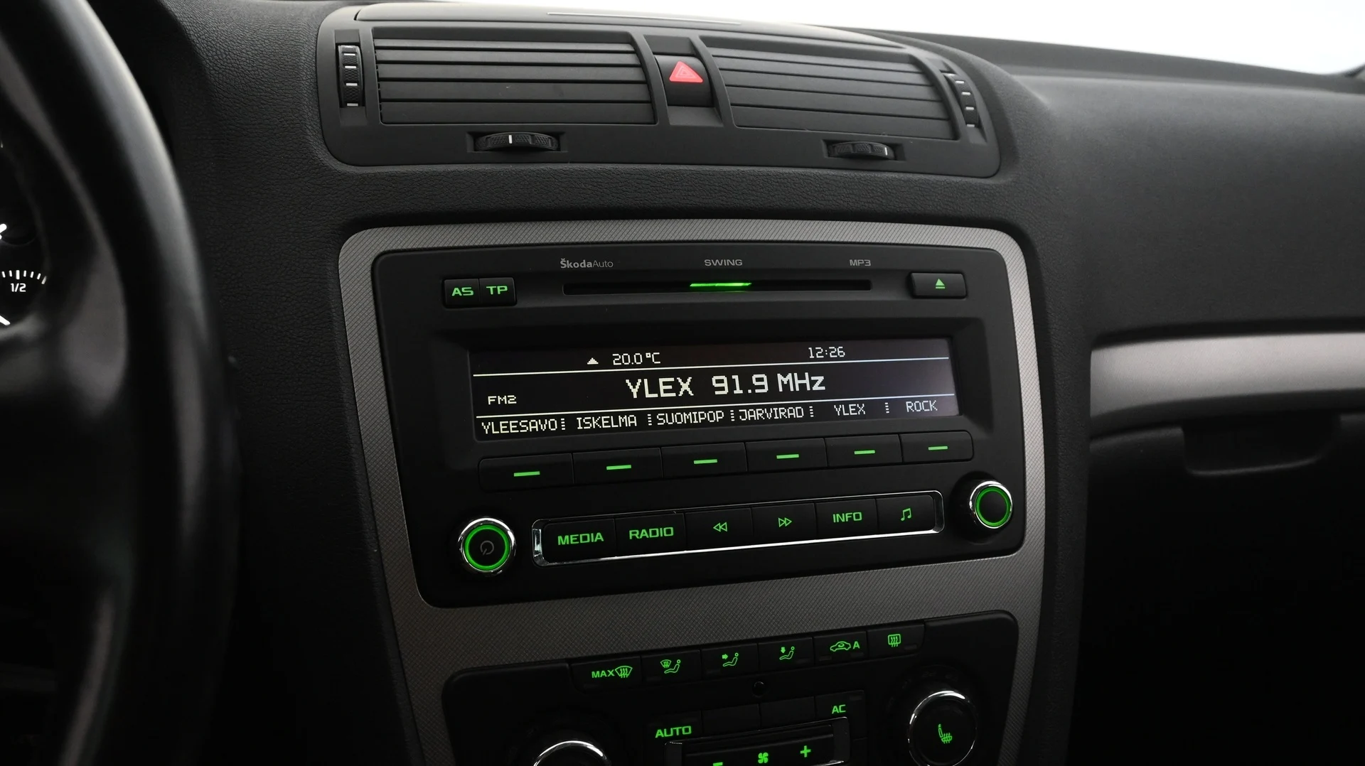 Car Image - 6msjWjLb3S19u5WtiUzpVm