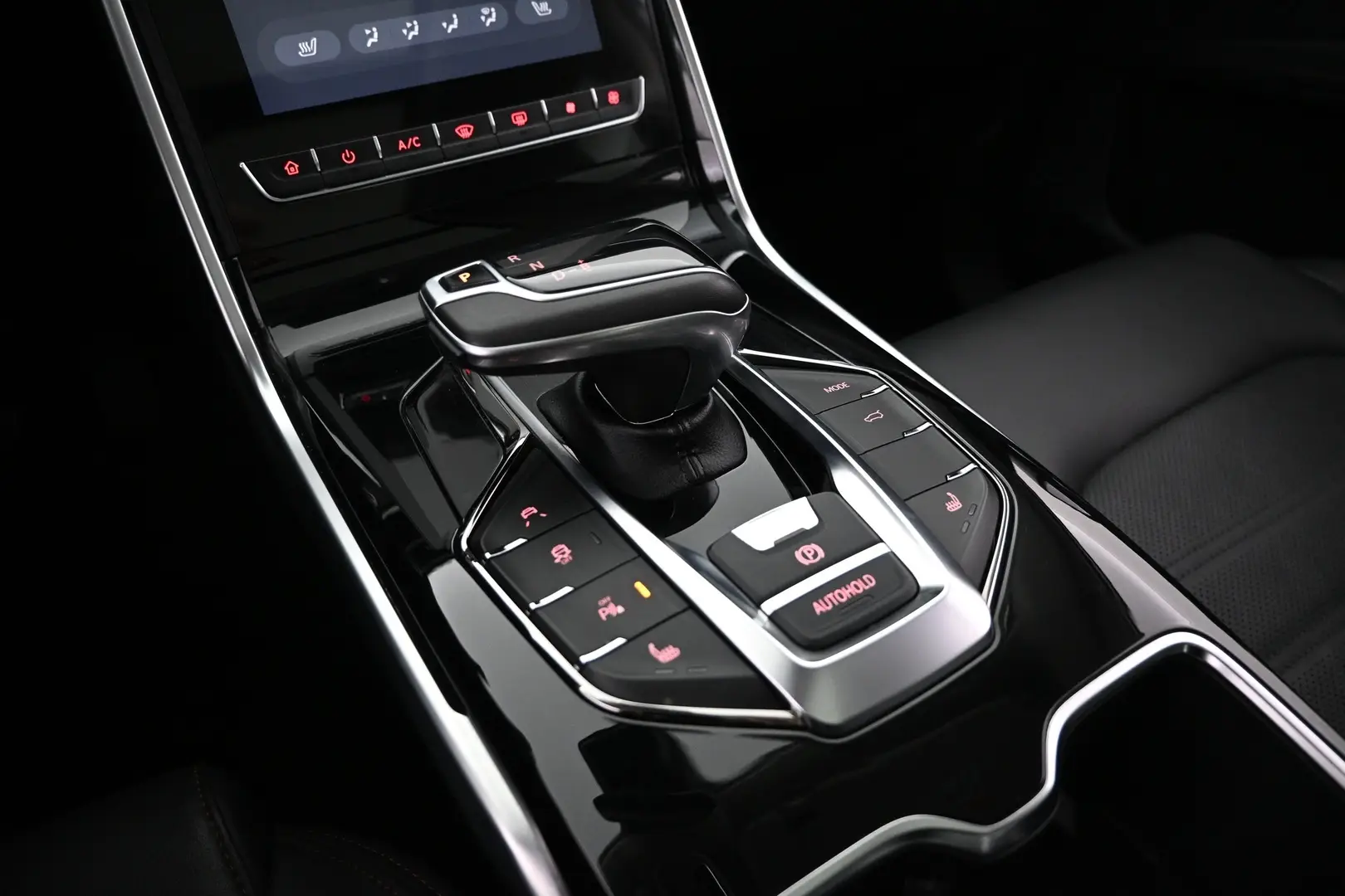 Car Image - 47fEHJfSZDAxhvW9zuP2L0
