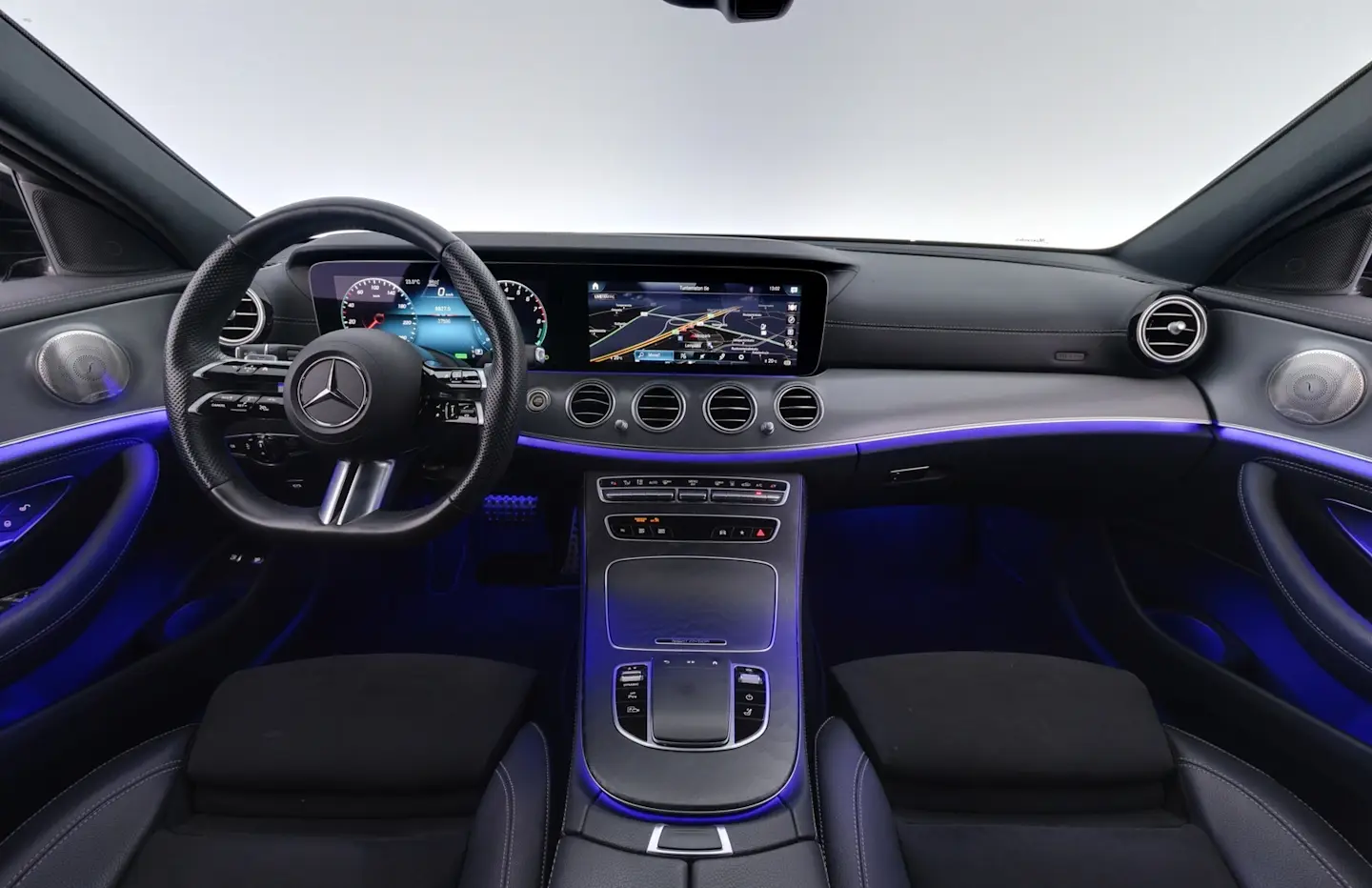 Car Image - 4TrZY1HNbcJzVWGXJt6sdn