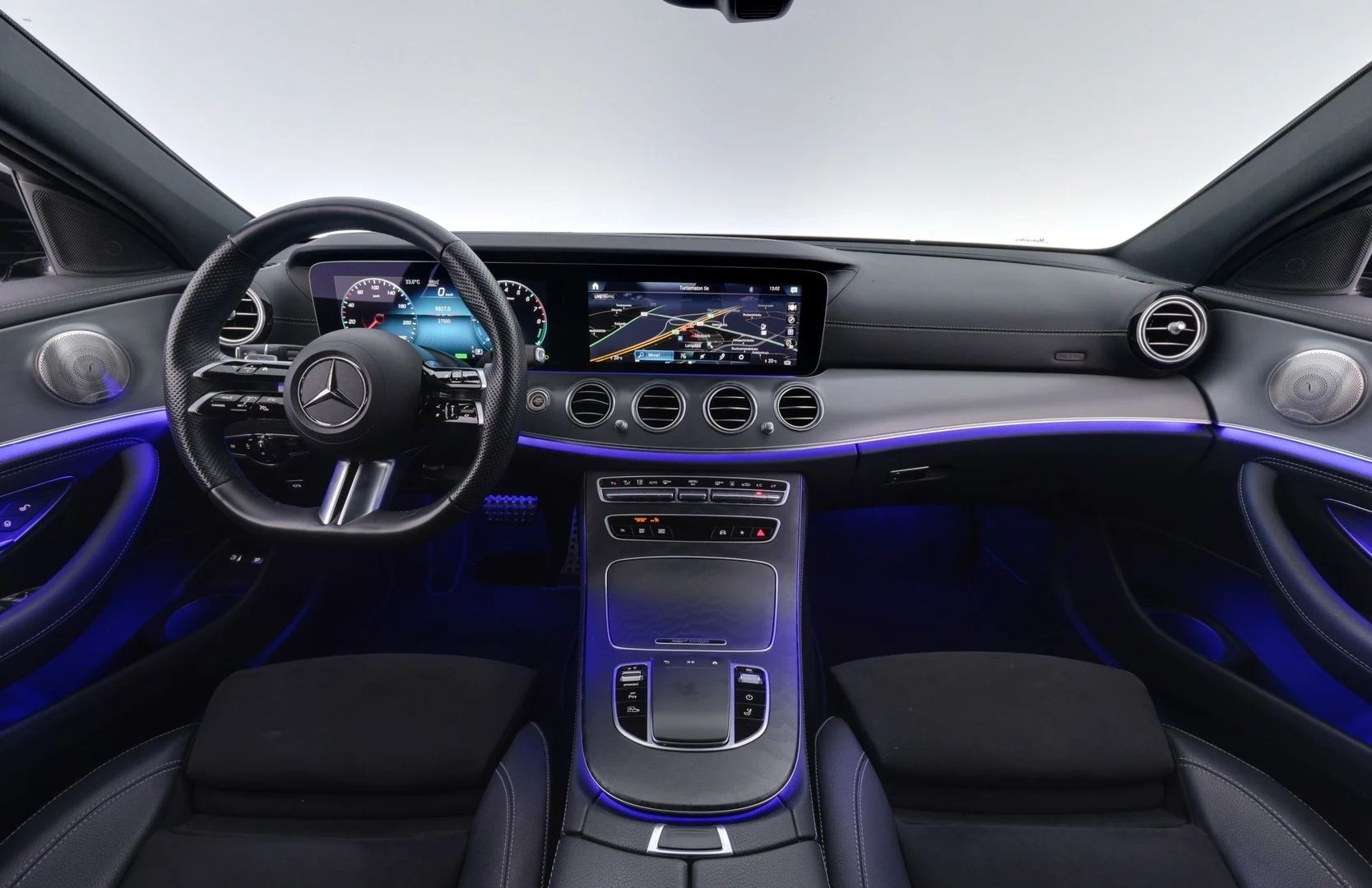 Car Image - 4TrZY1HNbcJzVWGXJt6sdn