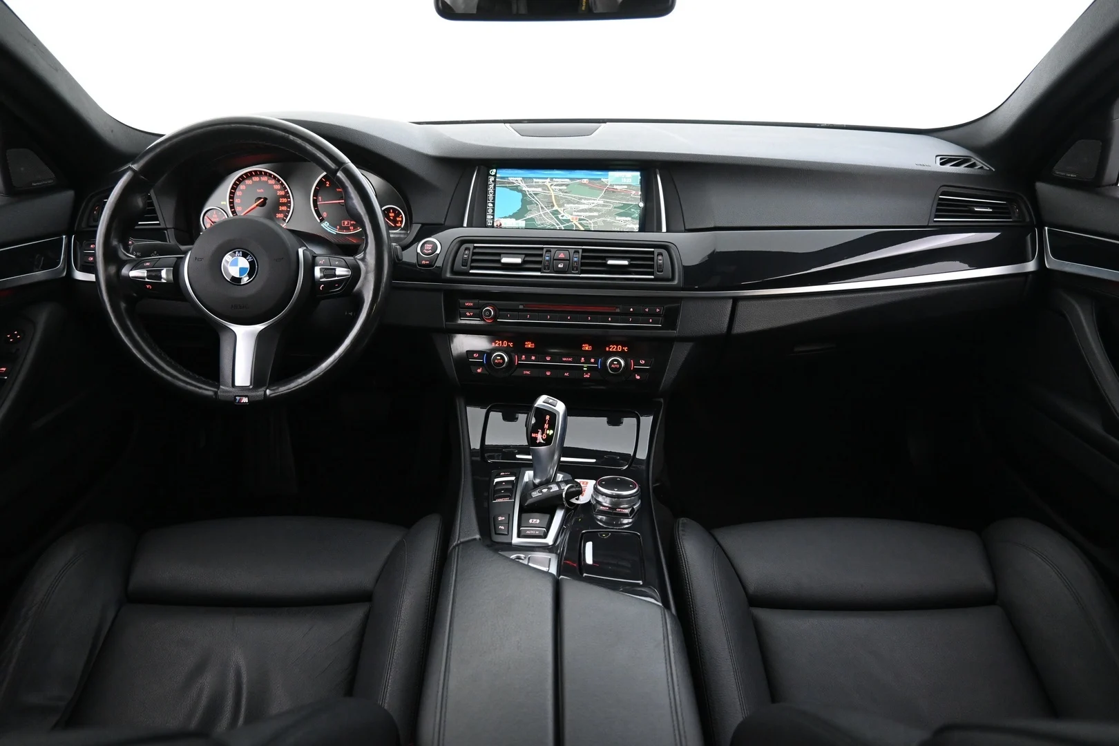 Car Image - 5tQBMid86QUBgf28dmUmeK