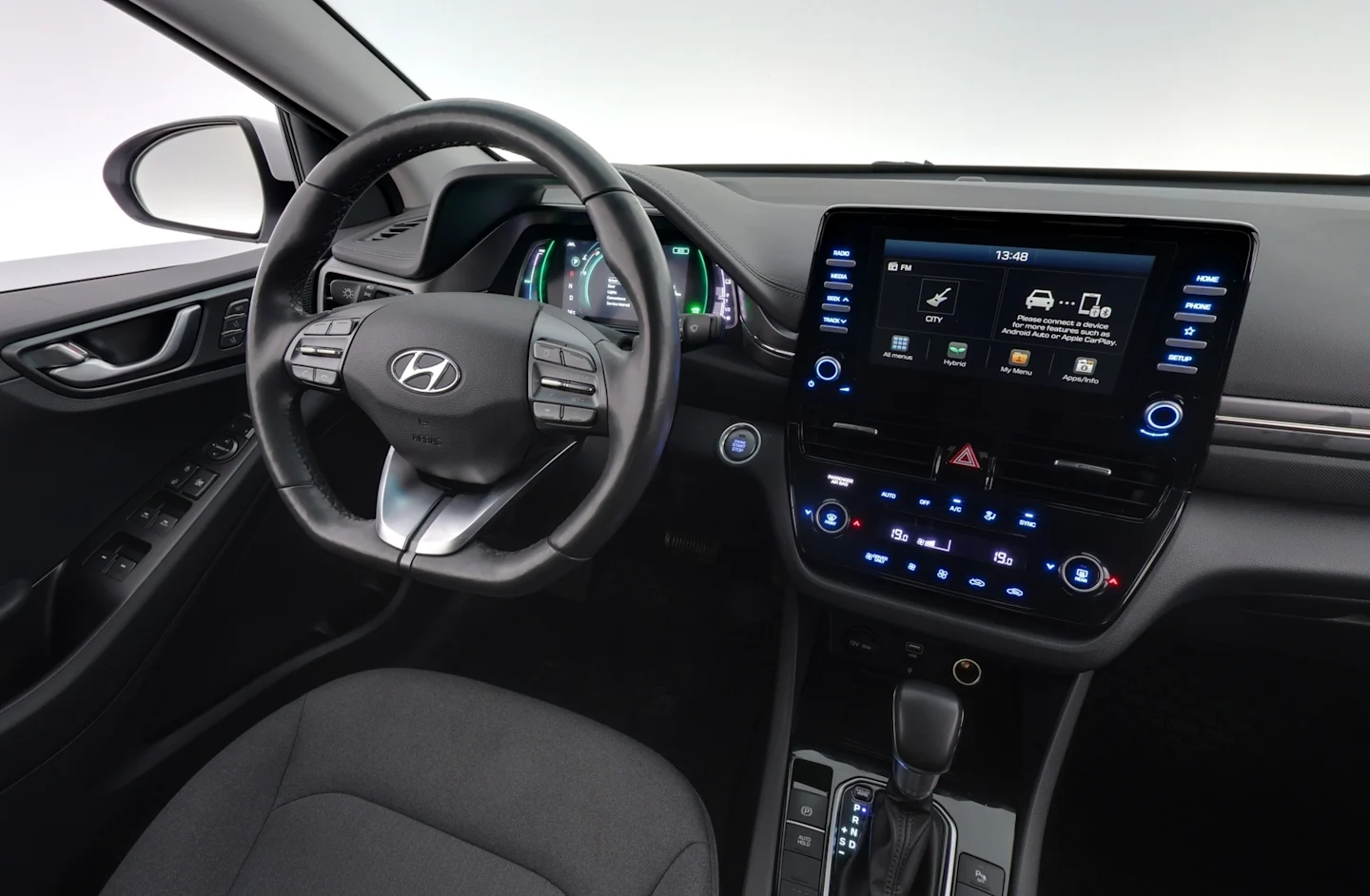 Car Image - 5vXf96KNAsvY8X3Z1CzP6r