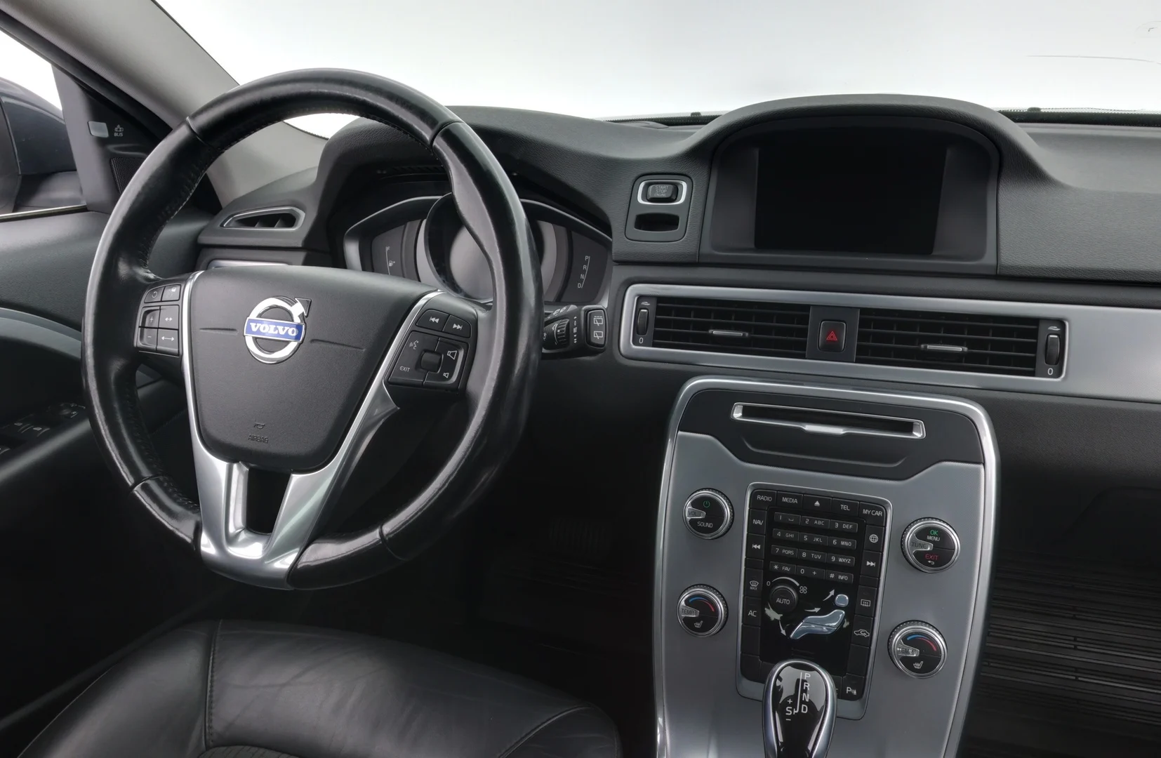 Car Image - 4Z9sYFg5yPwA9Q7q0lM0D8