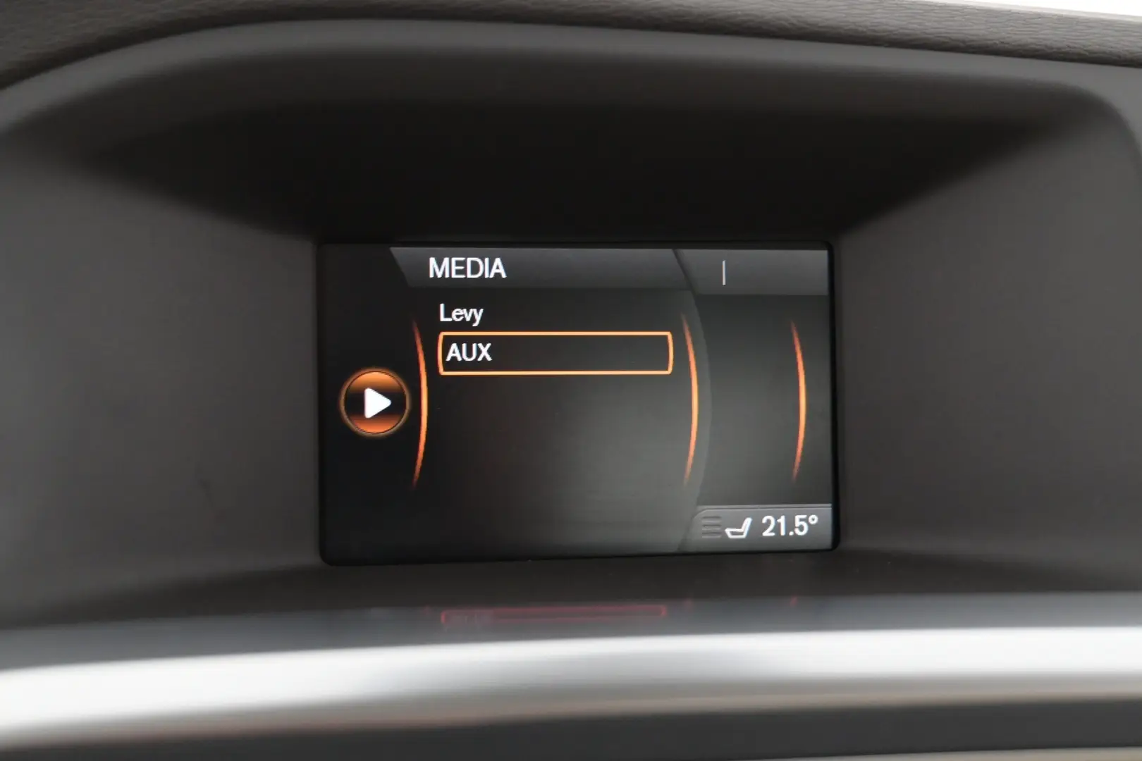Car Image - 7gdoDuqGRWMU4jFxGaJ6KN