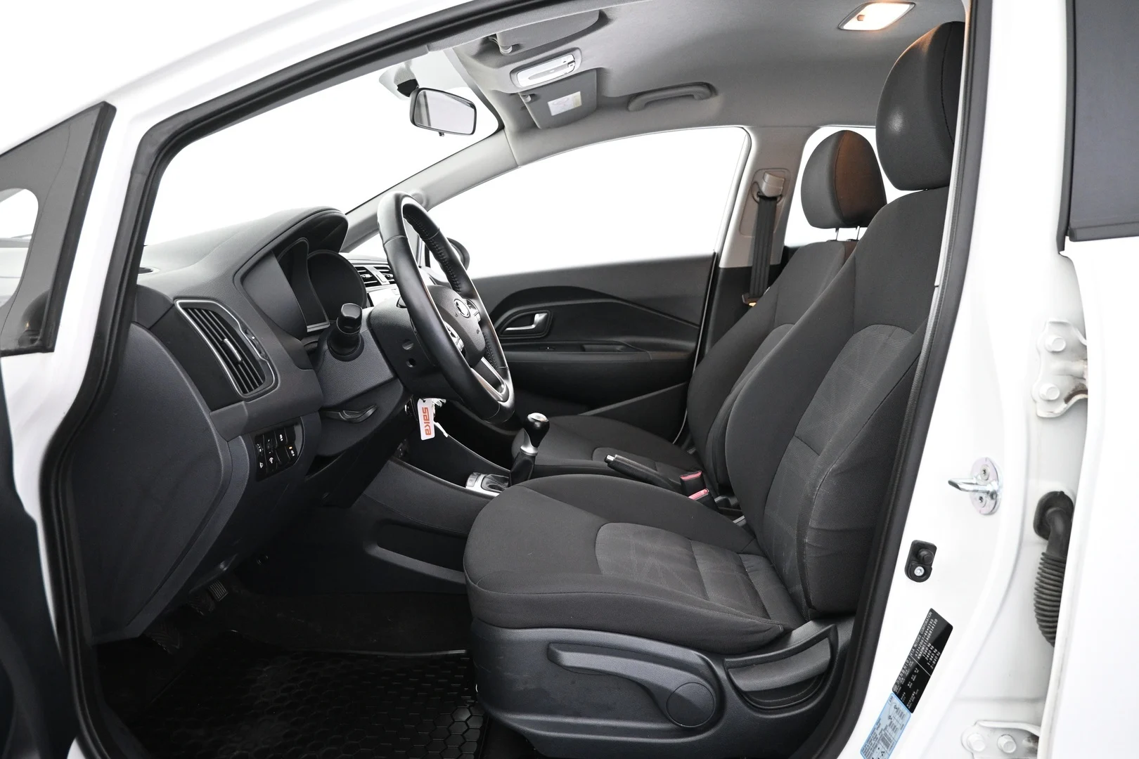 Car Image - 3Ws4biXW4TxVkA1rdyf7dW