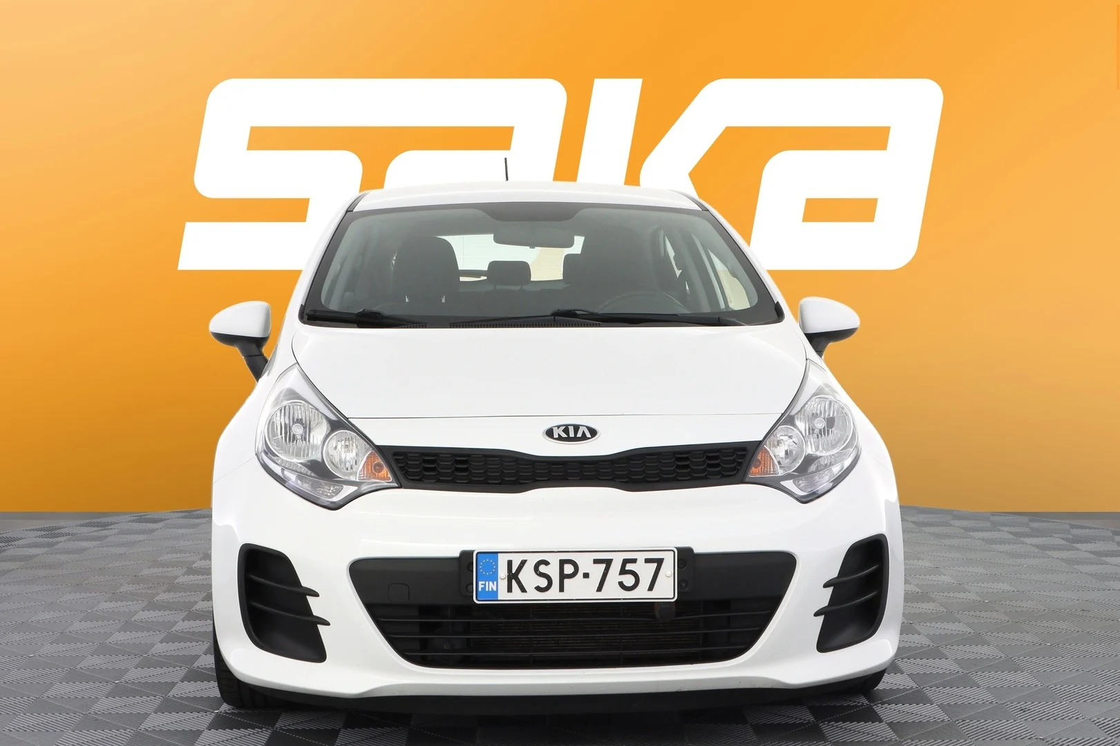 Car Image - 3Ws4biXW4TxVkA1rdyf7dW