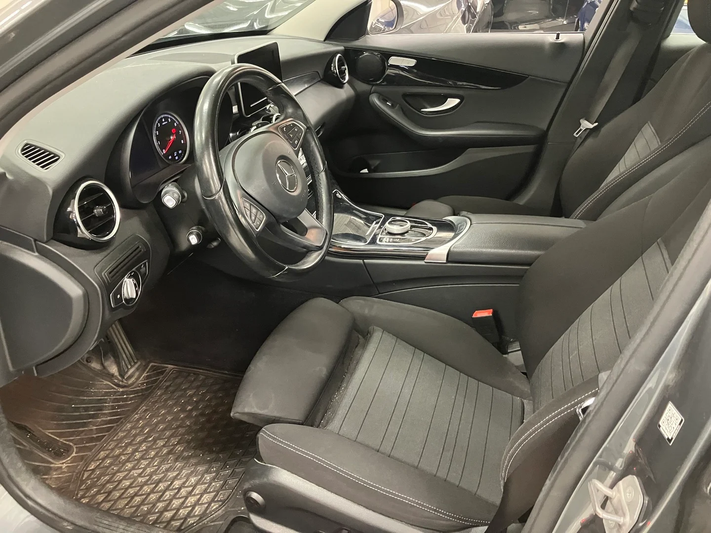 Car Image - 1NHj6bPodiSBxqFjYz5r2R