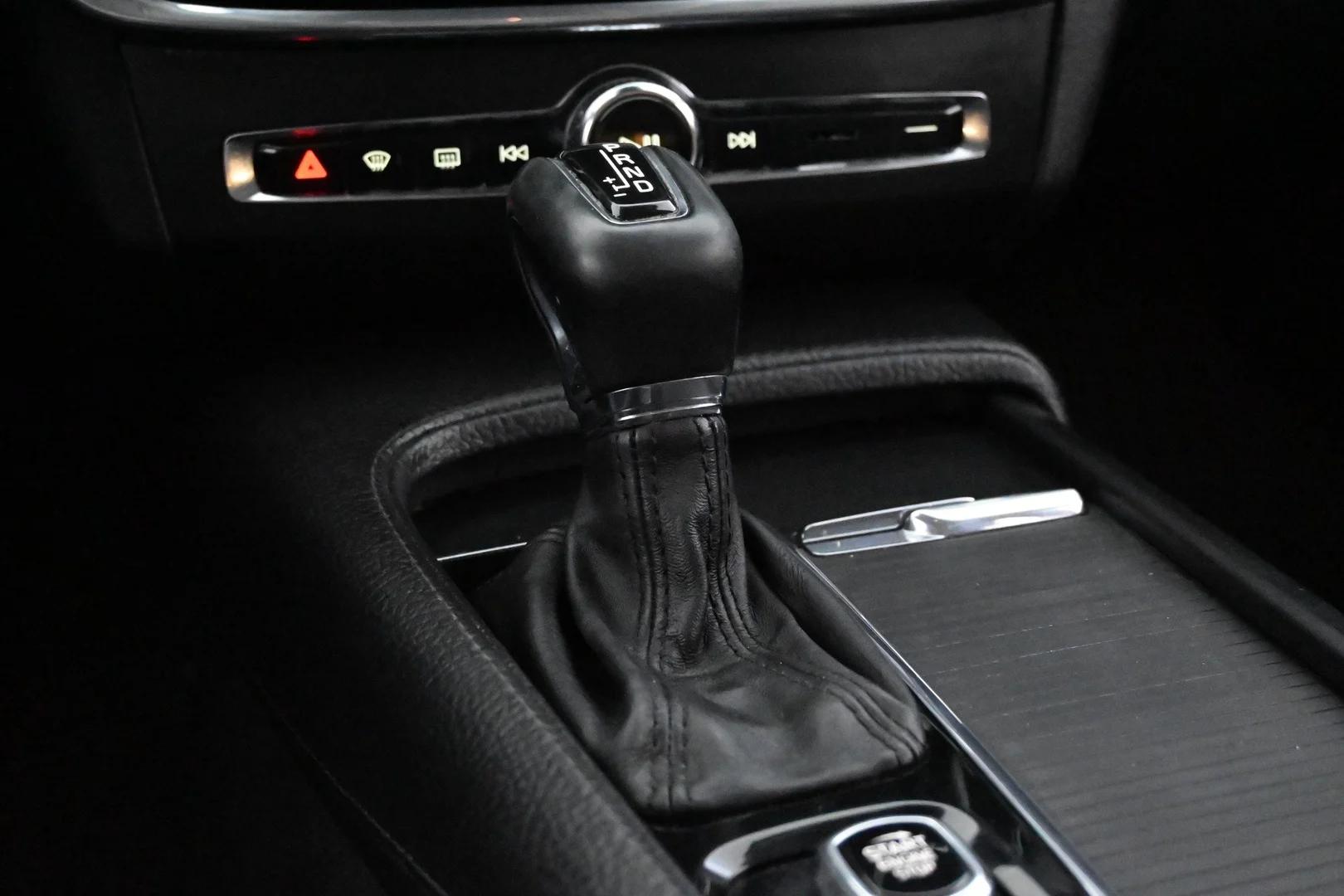 Car Image - 1BuYHhNo5KjzOEbiqFwzqp