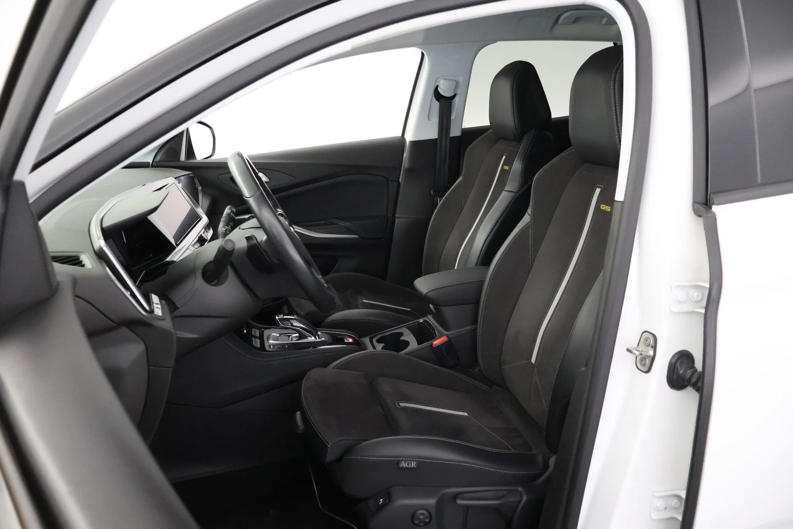 Car Image - 3aAV3CzFKXn978546ojnGV