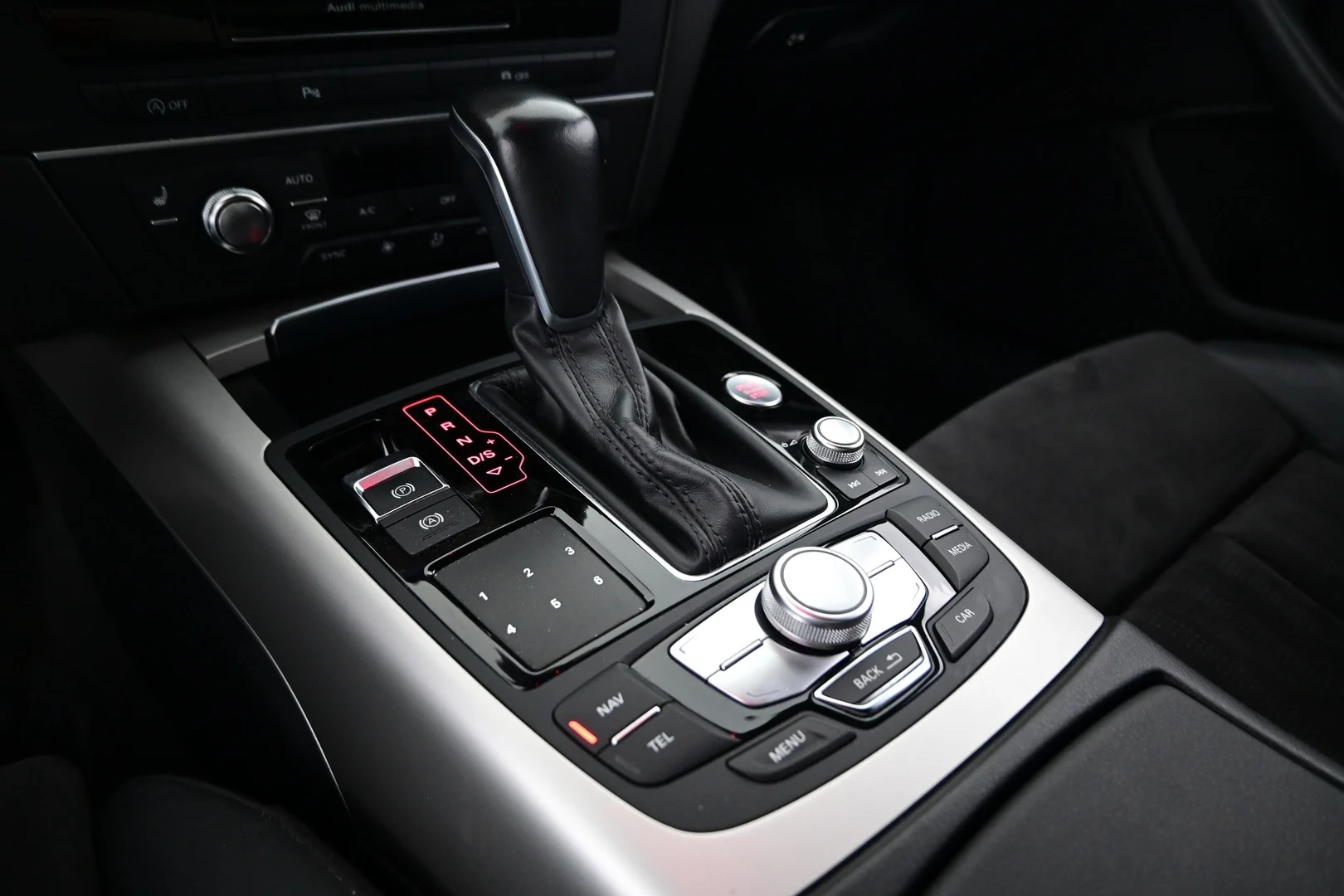 Car Image - 4nS0EK81SJbjOQrxFx4vrH