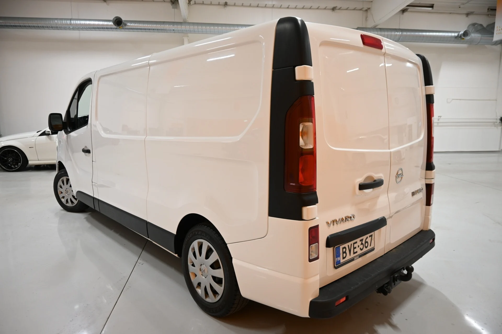 Car Image - 62camGkaIyXV7VaB3TD4jG