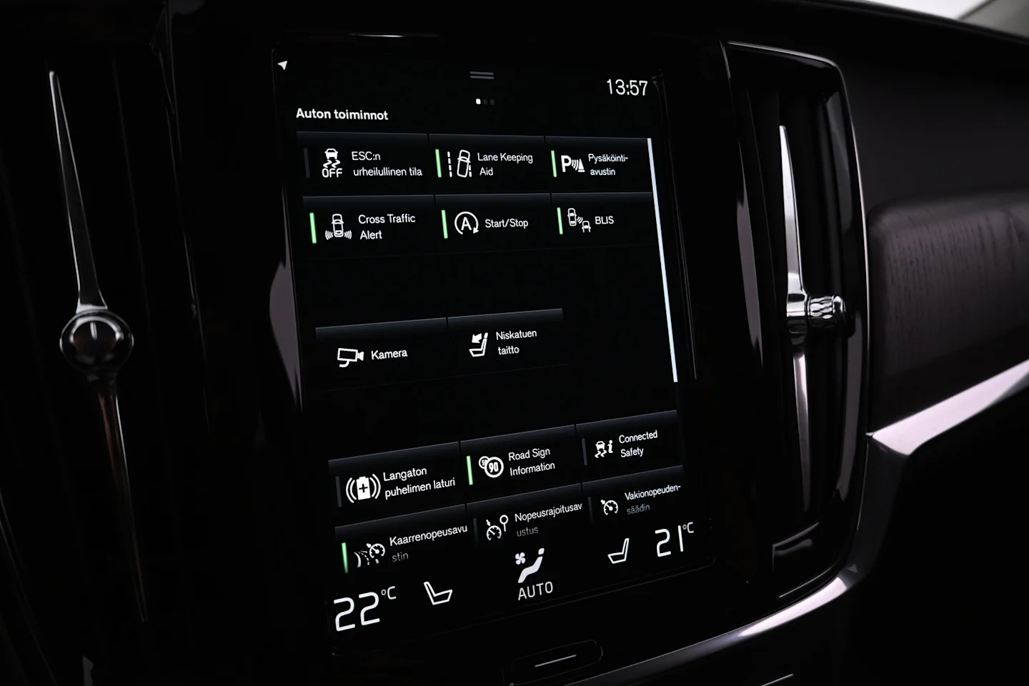 Car Image - 6QL7dHFukHTZcdM1cWh70G