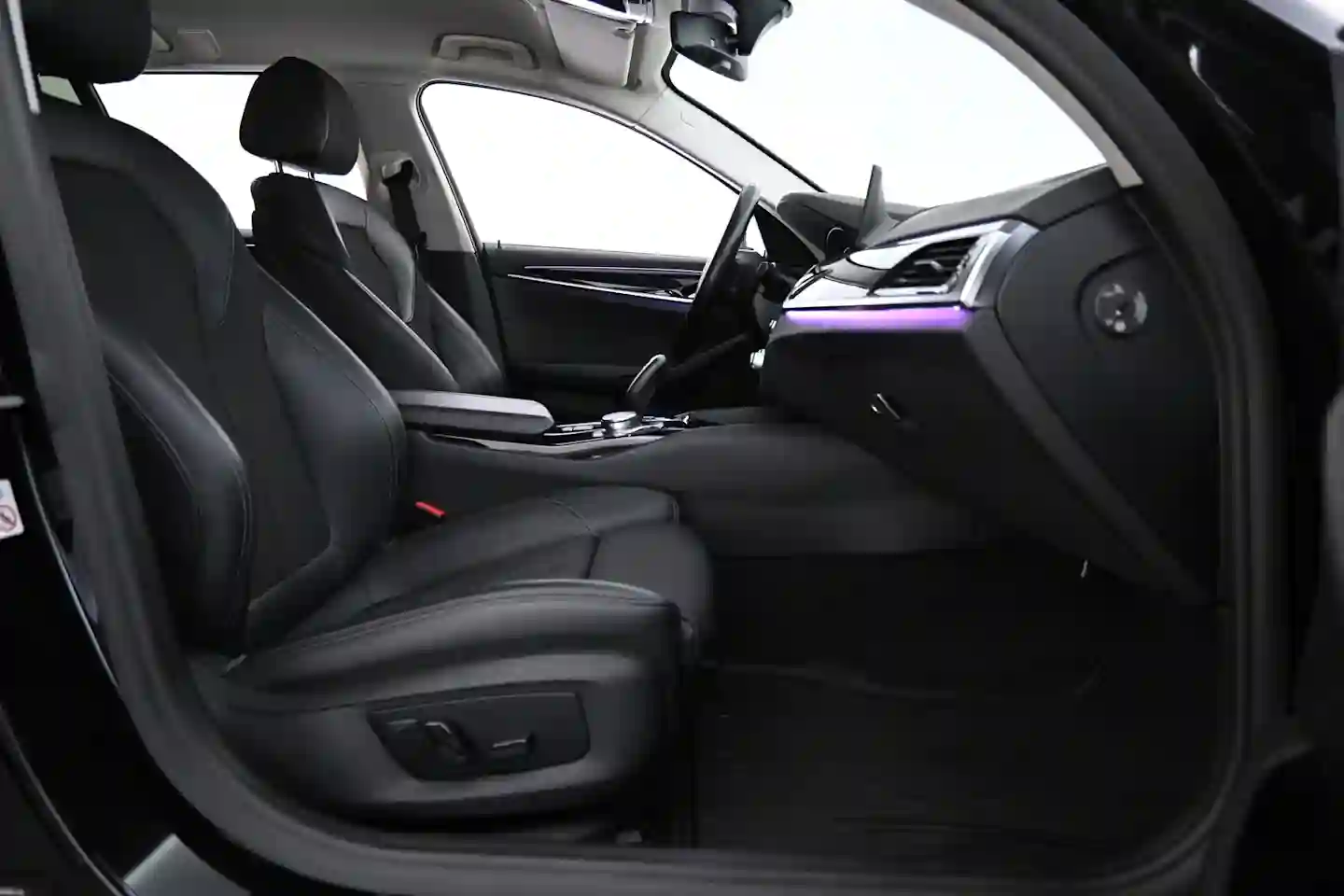 Car Image - 2RcAaMtTJKdyBS6MfGhijm
