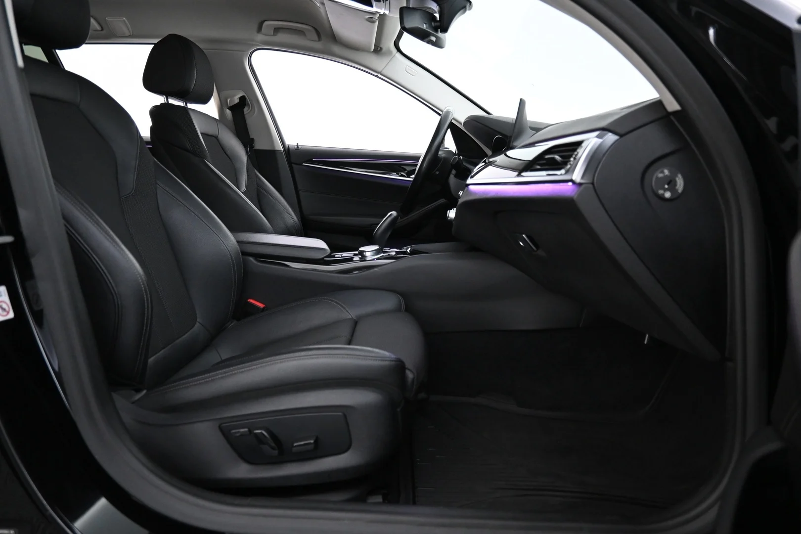 Car Image - 2RcAaMtTJKdyBS6MfGhijm